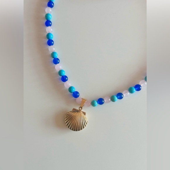 Beaded Necklace - Picture 1 of 1